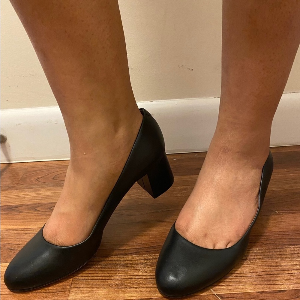 Hugo Boss Rounded Kitten Heel Pump